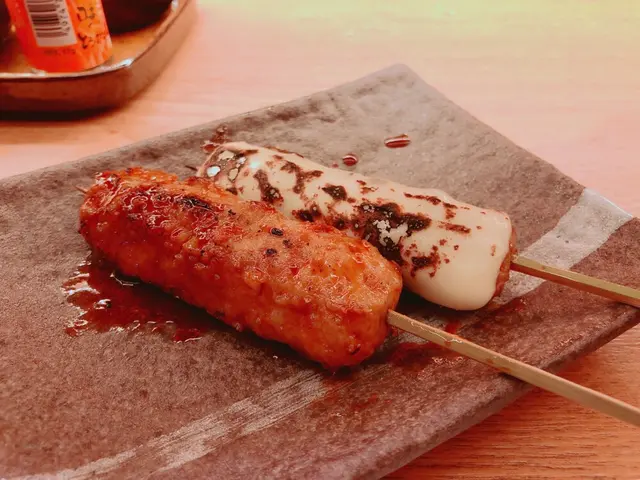 幸福鳥(免治軟骨雞肉串燒)
