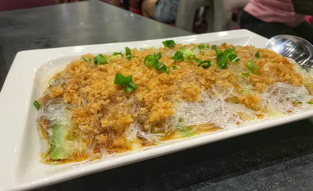 金銀蒜粉絲蒸勝瓜 