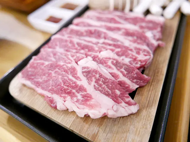 板燒雪花牛肉配日式味素飯