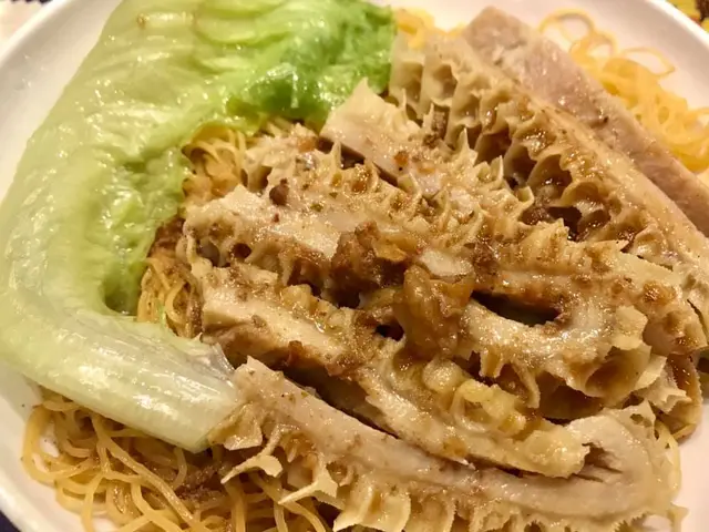 牛肚撈麵走蠔油加腩汁