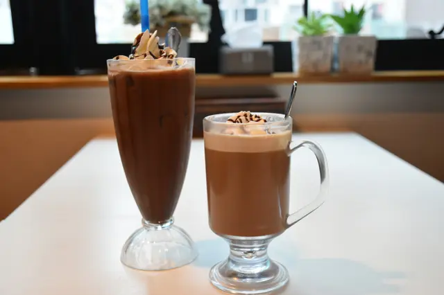 特濃朱古力、熱朱古力咖啡