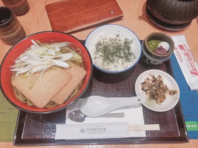 腐皮抹茶蕎麥麵定食（熱）