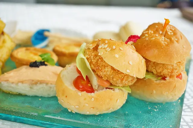 自家製迷你海鮮漢堡