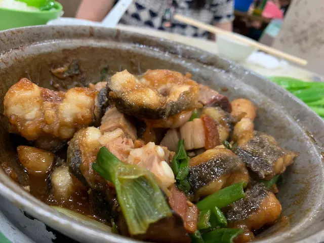 蒜子火腩大鱔煲