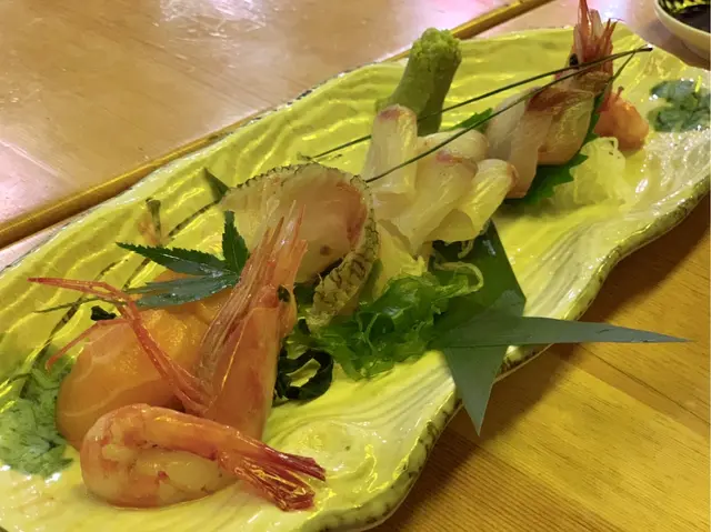 特上刺身拼盤五點