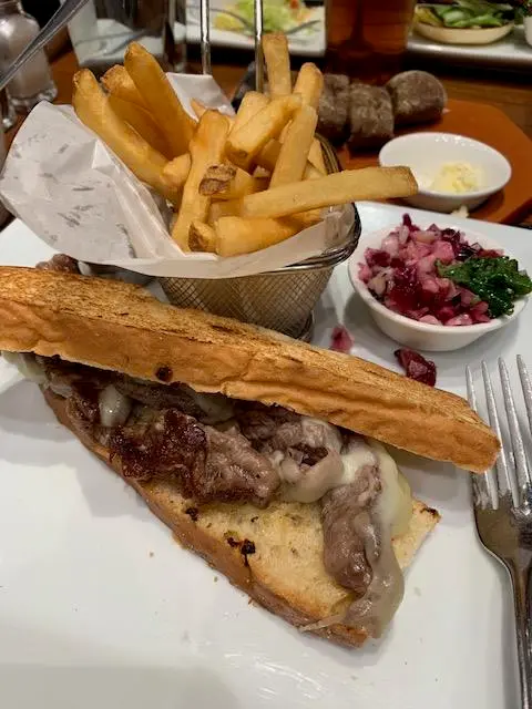 意大利香草牛肉三文治