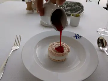 Mrs Rech: Ice Fromage Blanc and Red Berry Succes