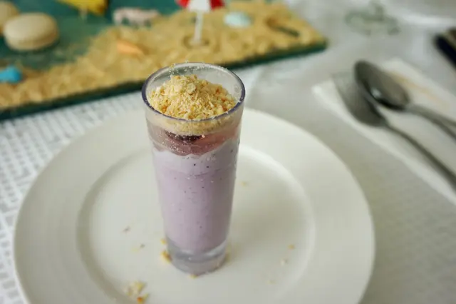 藍莓乳酪慕絲杯