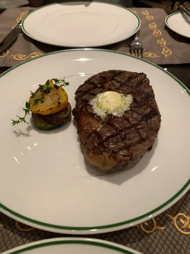 頂級肉眼扒