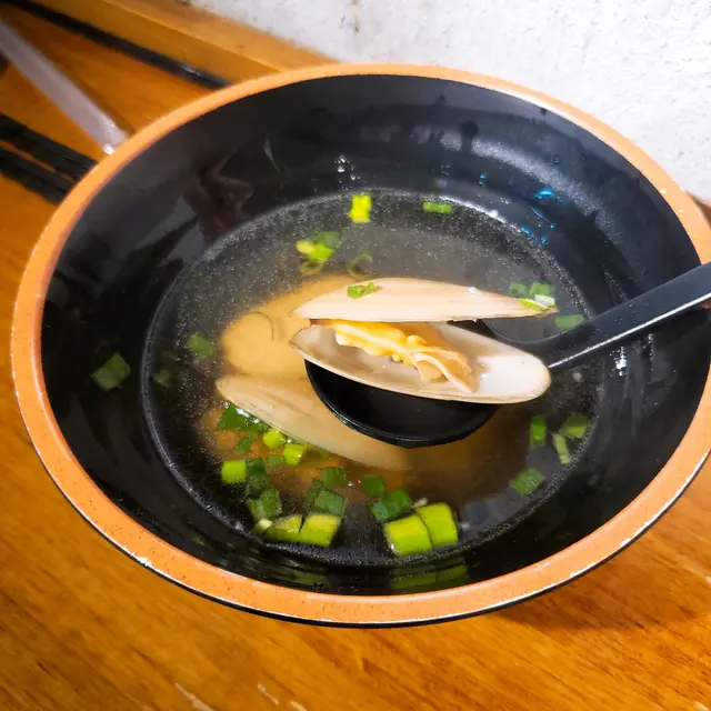 牛油清酒煮巨蜆