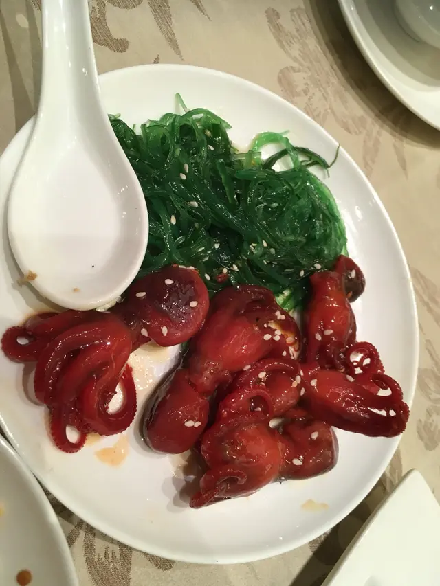 中華沙律八爪魚仔