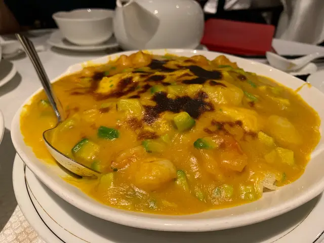 葡汁牛油果海鮮焗飯