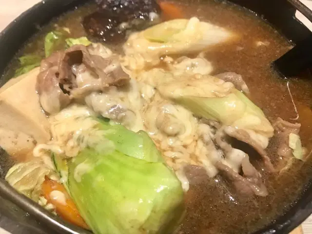 壽喜燒芝士牛肉鐵鍋定食