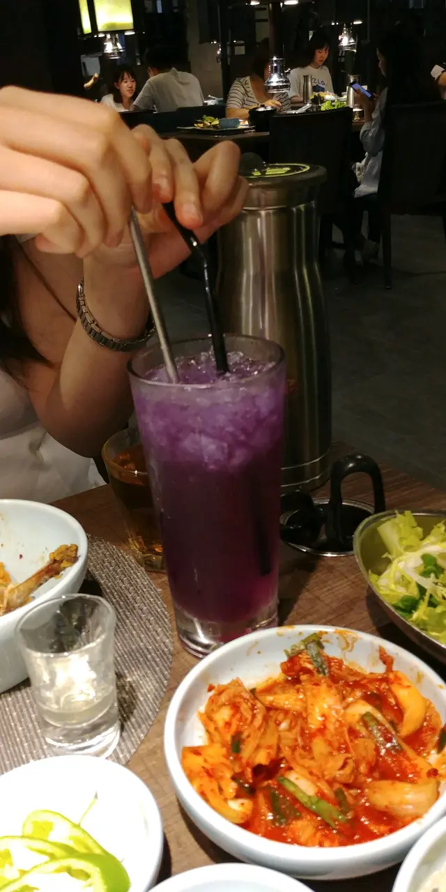 由藍變紫