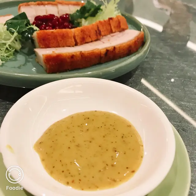 脆皮燒腩仔
