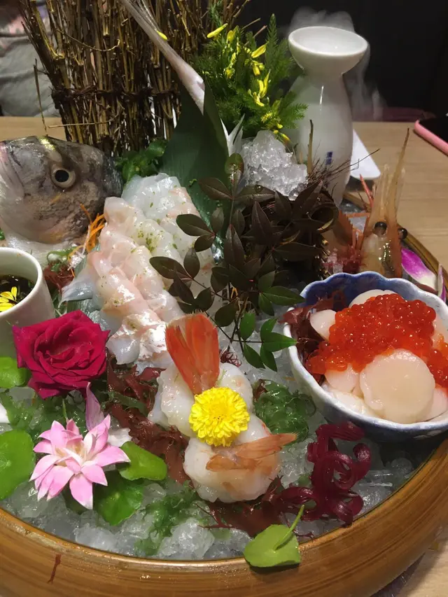 刺身拼盤
