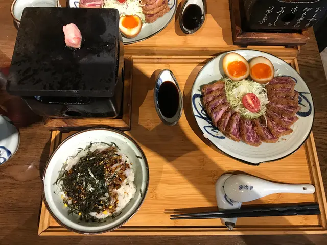 板燒吉列牛午市定食