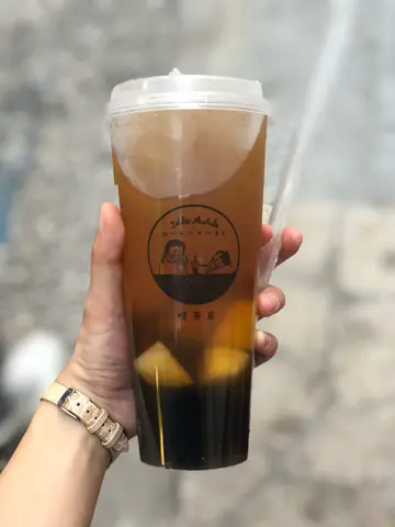 孔融都唔让咁香梨茉莉茶