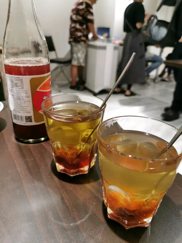 冬瓜茶，灰棗杞子蘋果茶