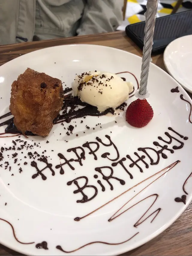 西班牙炸多士配雪糕