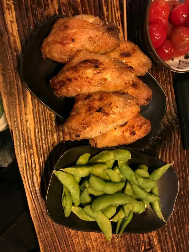 雞翼串、枝豆