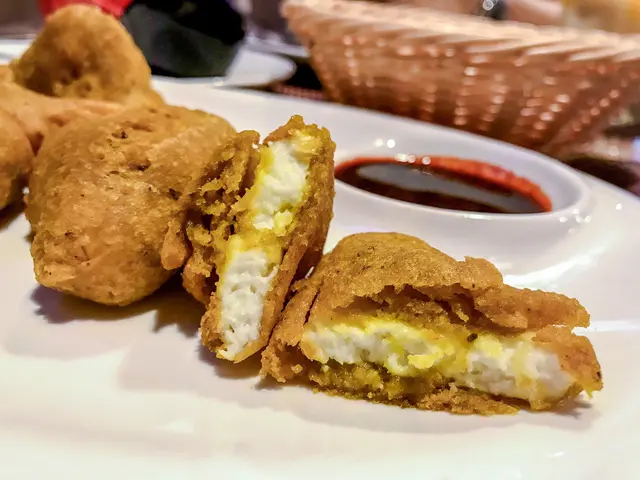 酥炸奶酪球 