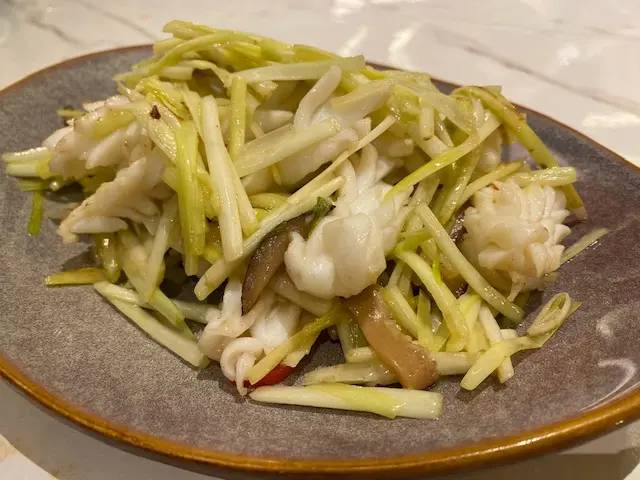 韭黃炒鮮魷魚