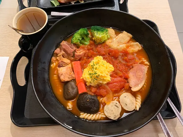 鎮店「蕃」茄湯縲絲粉