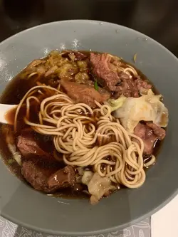 招牌牛肉面