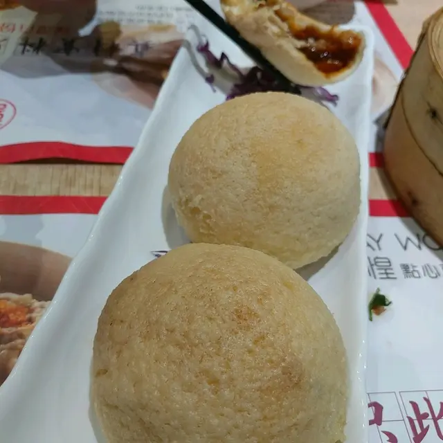 酥皮焗叉燒包