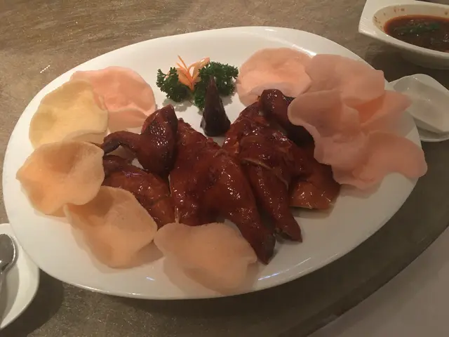 脆皮炸子雞