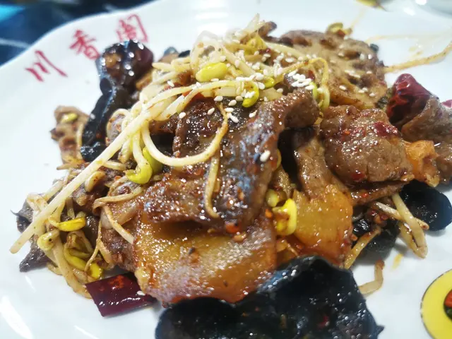 麻辣香鍋(滑牛肉)