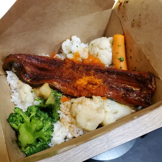 日本蒲燒鰻魚飯