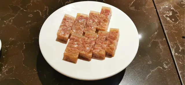 鎮江肴肉