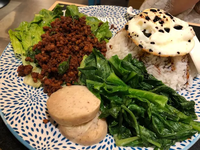 香炒肉碎飯 配扎肉