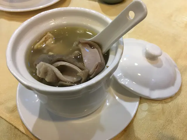 白胡椒鹹菜豬肚雞湯