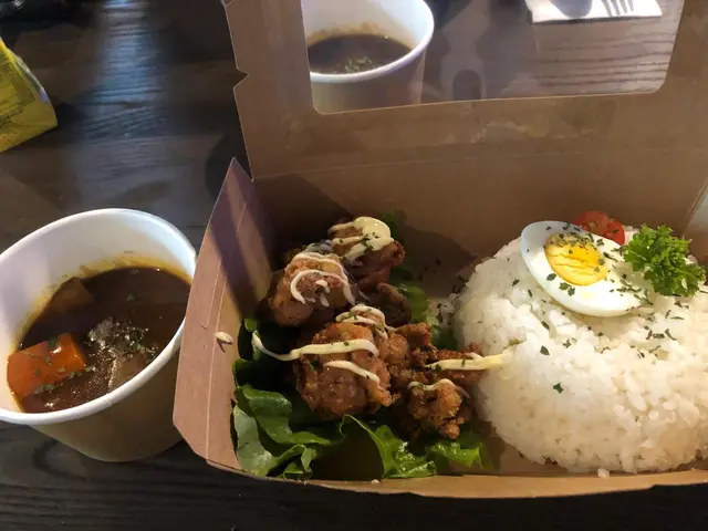 南蠻炸雞咖喱飯