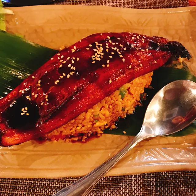 大大條鰻魚高質炒飯