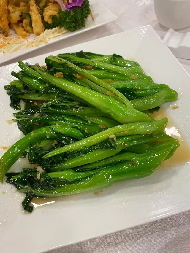 蒜蓉炒菜心