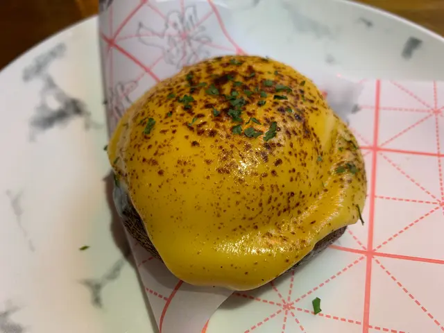 芝士溫泉蛋大啡菇