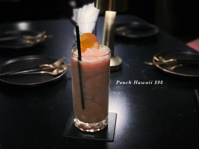 Peach Hawaii
