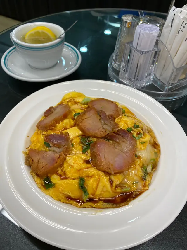 叉燒滑蛋飯