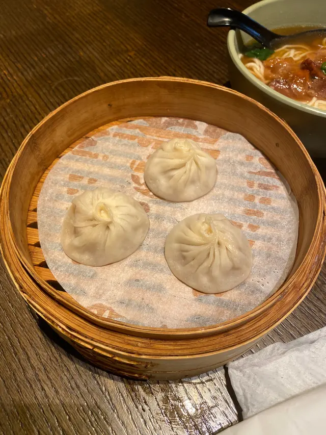 金牌小籠包
