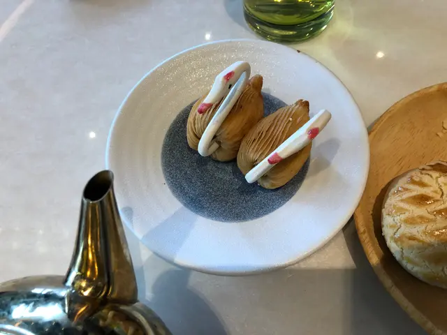 銀湖天鵝酥