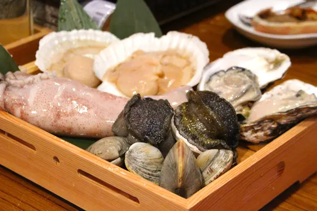 蠔、帆立貝、鮑魚、蜆、魷魚