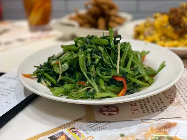 椒絲腐乳炒通菜