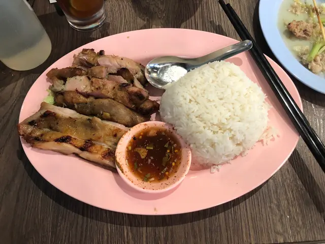 燒雞扒飯