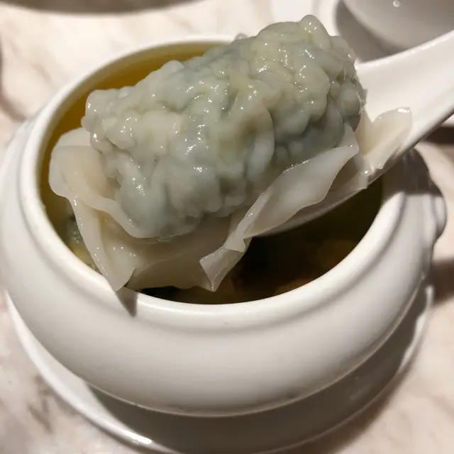 原盅餛飩雞湯