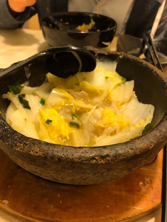 全部係菜  上菜時已經唔係熱