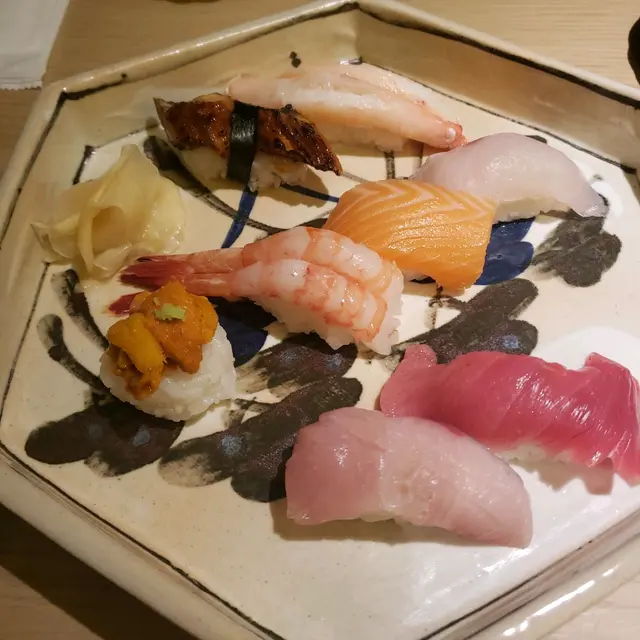 上級壽司拼盤八貫